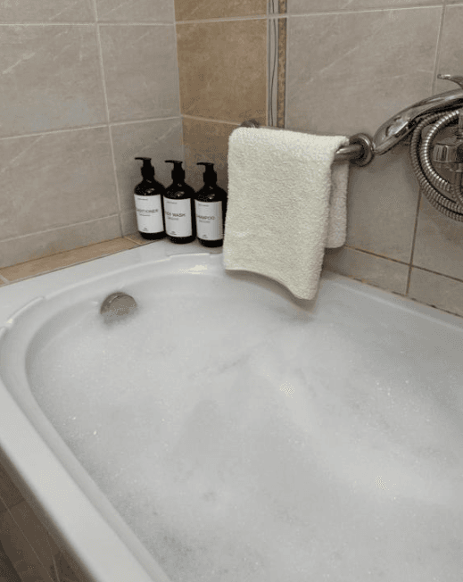 KAP Home bathroom with soaking bathtub, Chios